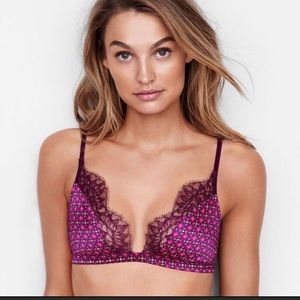 Victoria’s Secret  plunge lace bralette medium NWT